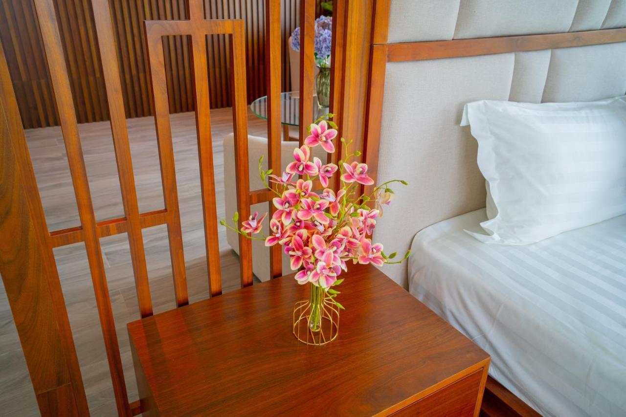 Mt Collection Hotel Ninh Binh Exterior photo